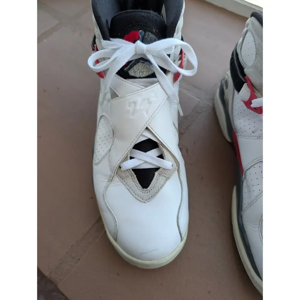 RARE🔥 Nike Air Jordan 8 Retro Bugs Bunny White Black Red Sz 9.5 2013 305381-103